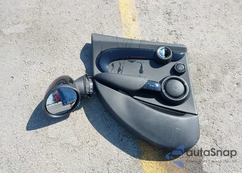 2017 Mini Hardtop Cooper из США, поврежденный, VIN WMWXU1C39H2F77401